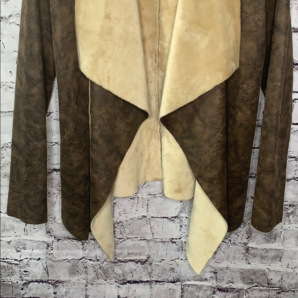 Love Riche Cardigan - Picture 3 of 8